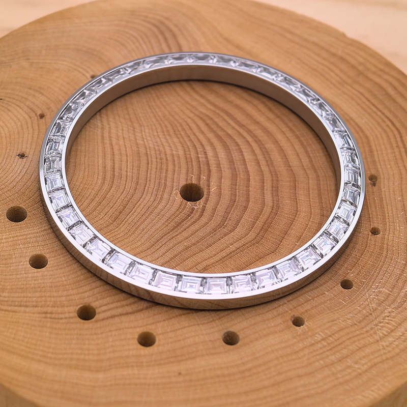 Custom Watch Bezel with Baguette Diamonds Setting For Rolex 40mm Day Date 228238 Watch Refitting Replacement Watch Parts Custom Watch Bezel with Baguette Diamonds Setting For Rolex 40mm Day Date 228238 Watch Refitting Replacement Watch Parts